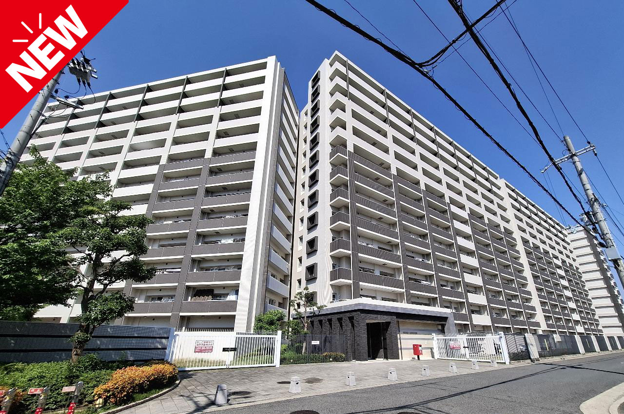 プレミスト和泉府中★専有面積72.01m2。オール電化マンション。自走式駐車場１台無料です。