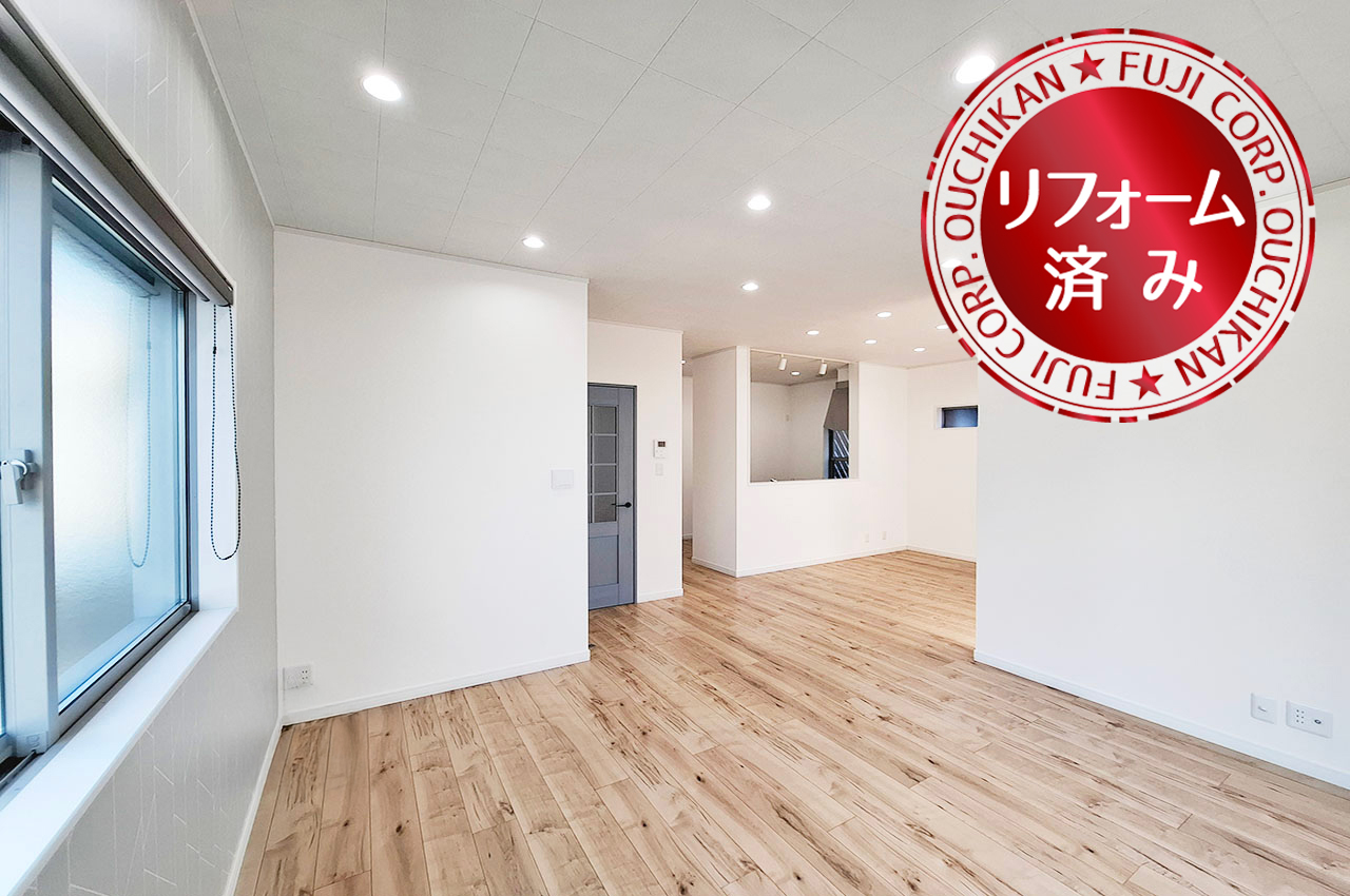 【一戸建て】岸和田市藤井町２丁目＃太陽光発電付き！床暖や浴乾など設備充実の4LDKです。便利な収納も充実しています。