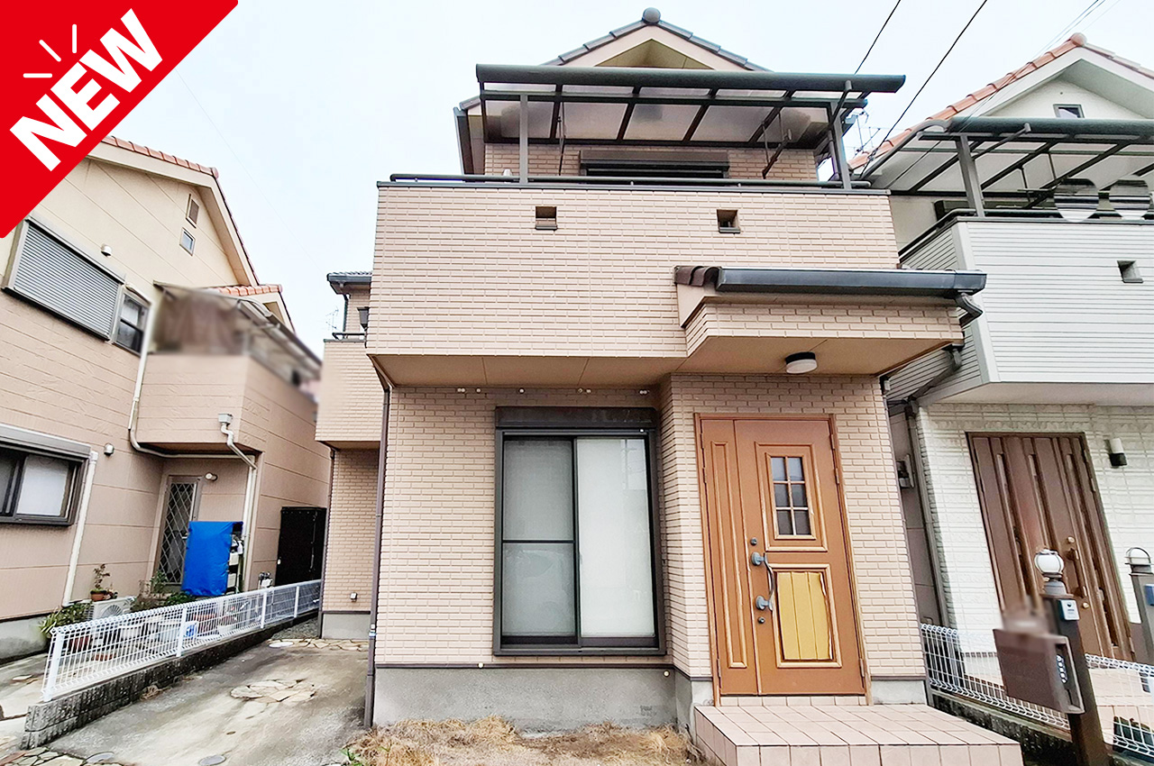 堺市西区鳳西町2丁★リフォーム済みの3LDK一戸建て！全居室洋室・6帖以上・収納付き！引き回しバルコニー！