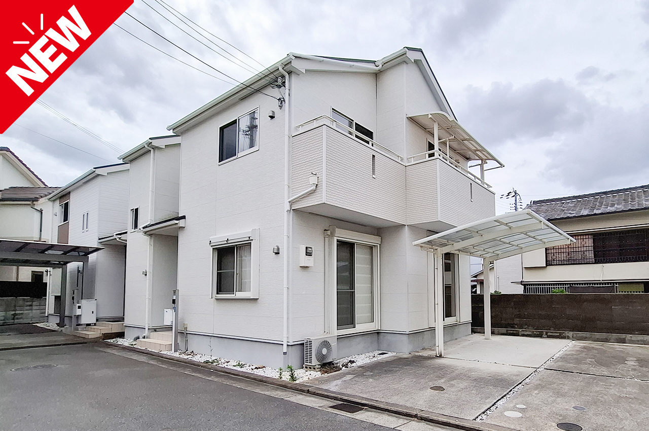 泉大津市清水町★LDK約16帖・全居室6帖以上の4LDK！車種により普通車2台駐車可能！小学校まで徒歩5分で通学にも便利！