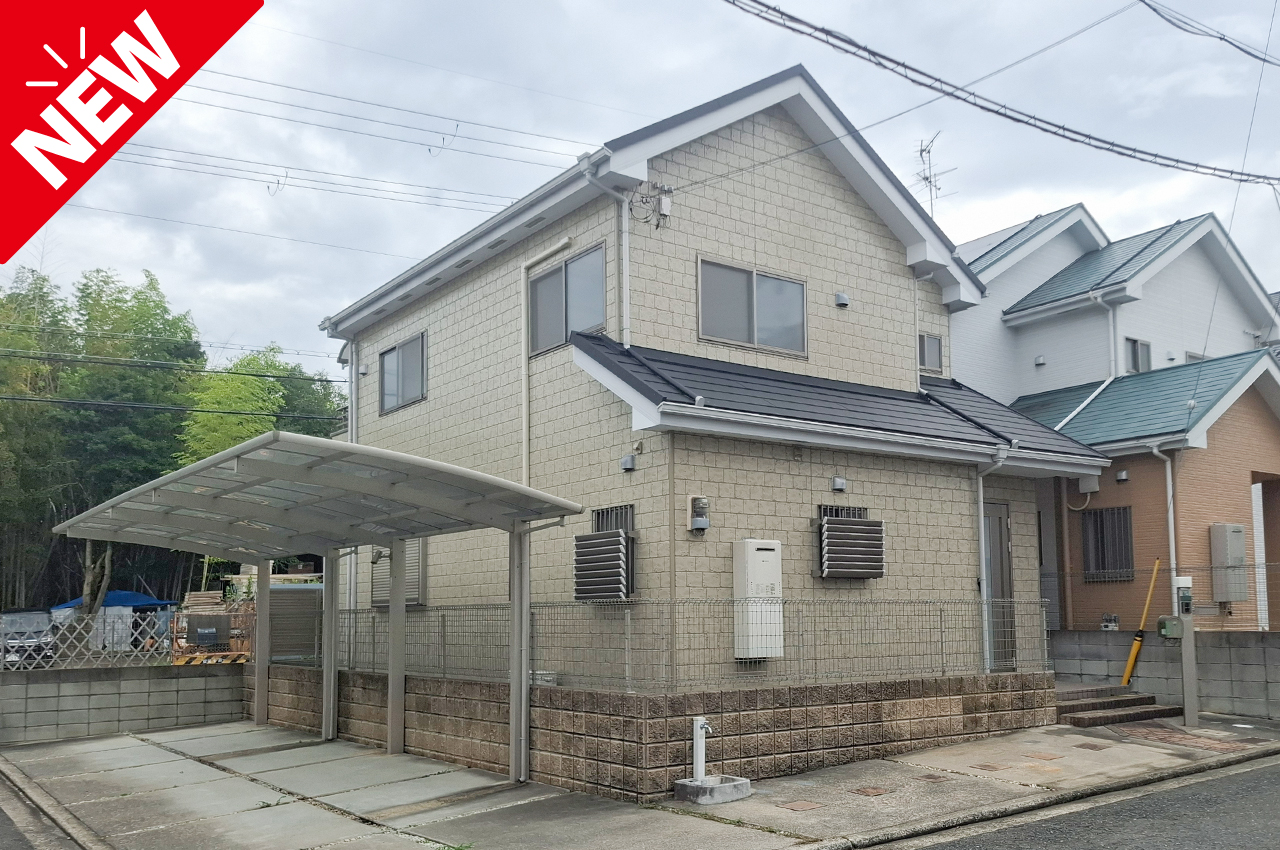 岸和田市門前町2丁目★土地面積44坪超、三方道路に面した4LDK！車種により3台駐車可能！スーパーまで徒歩7分でお買物に便利な立地！