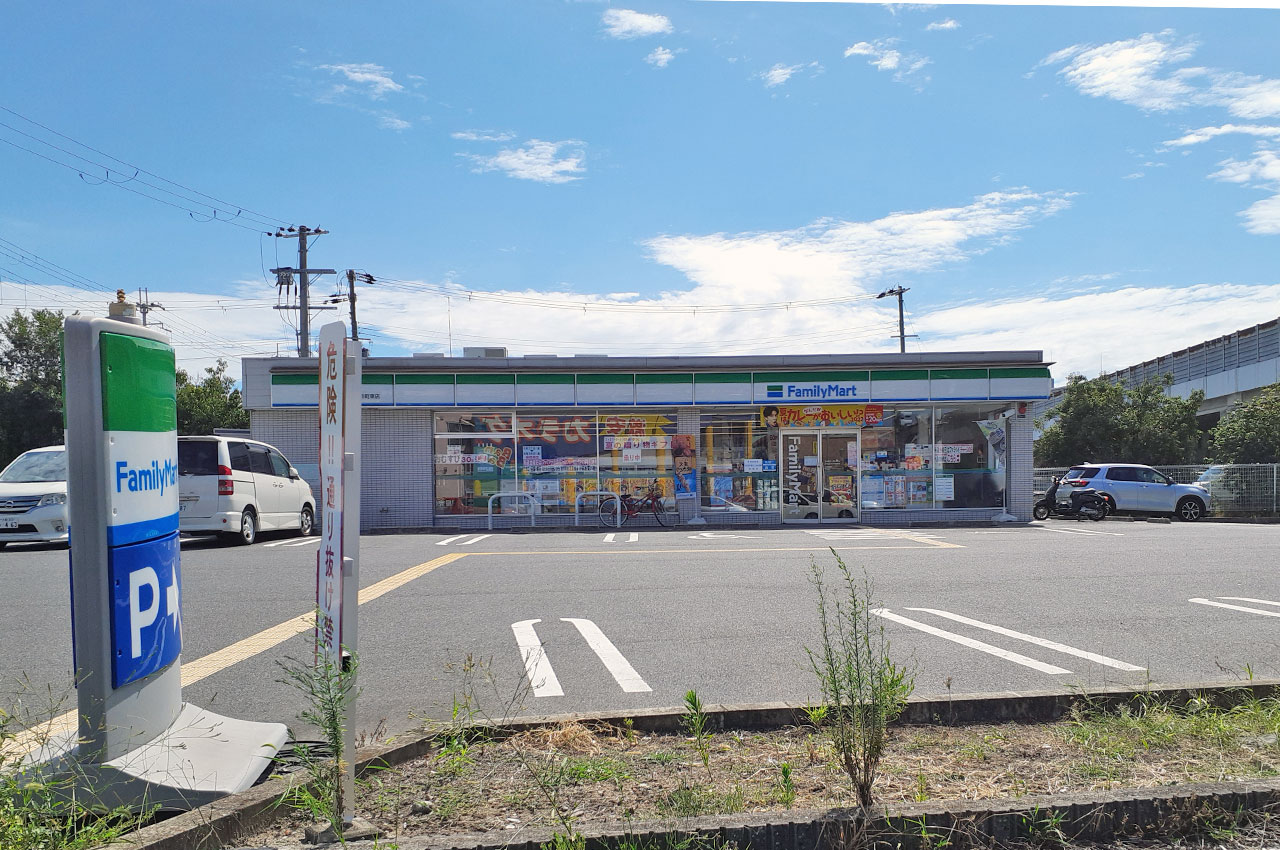 ファミリーマート岸和田中井町東店