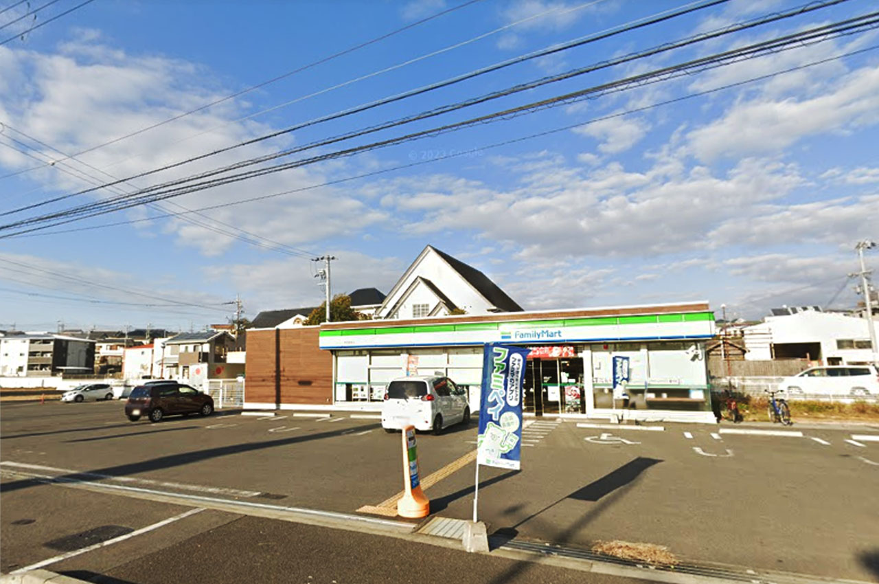 ファミリーマート熊取紺屋店