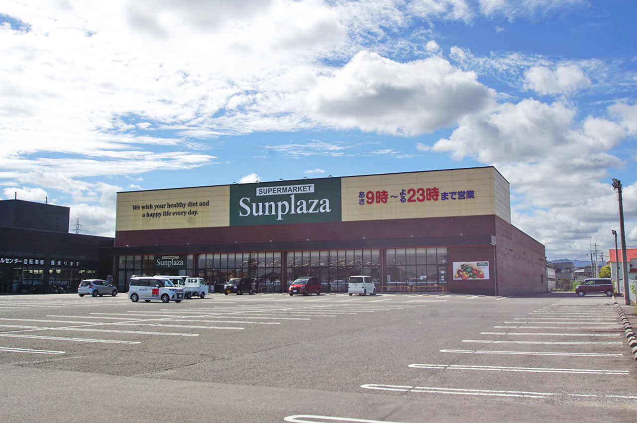 サンプラザ東貝塚店