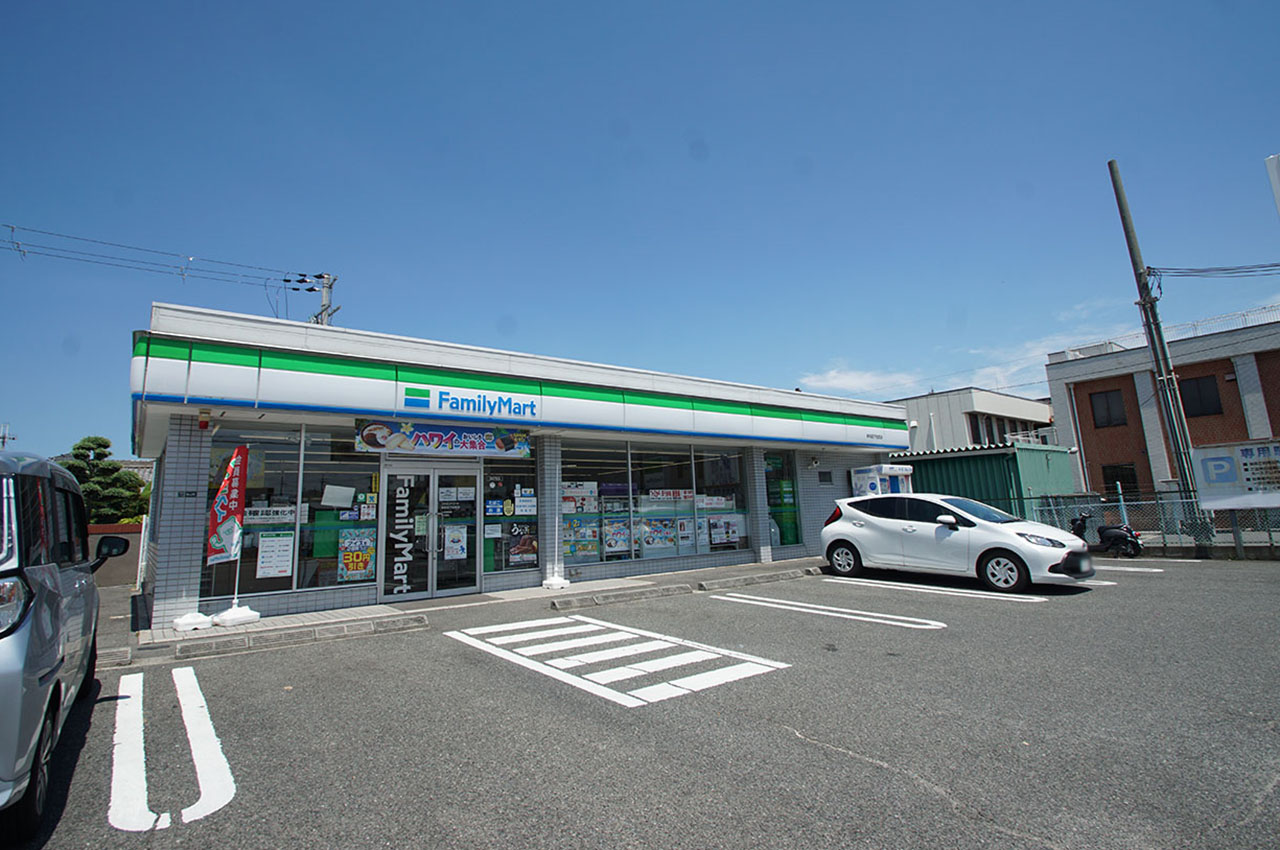 ファミリーマート岸和田下松町店