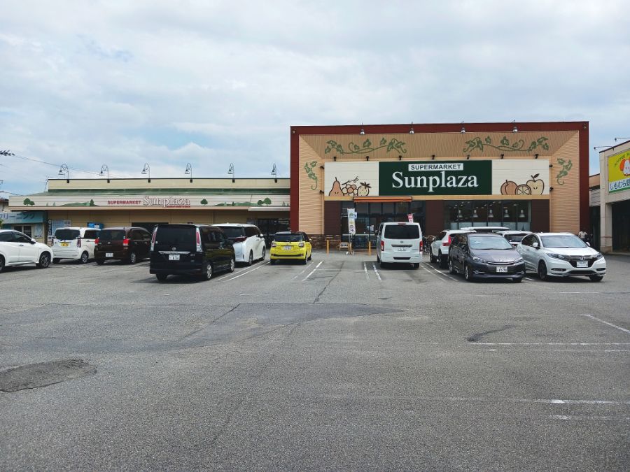 サンプラザ三国ヶ丘東店 ファンジュ堺新金岡駅Ⅰ徒歩8分、ファンジュ堺新金岡駅Ⅱ徒歩10分