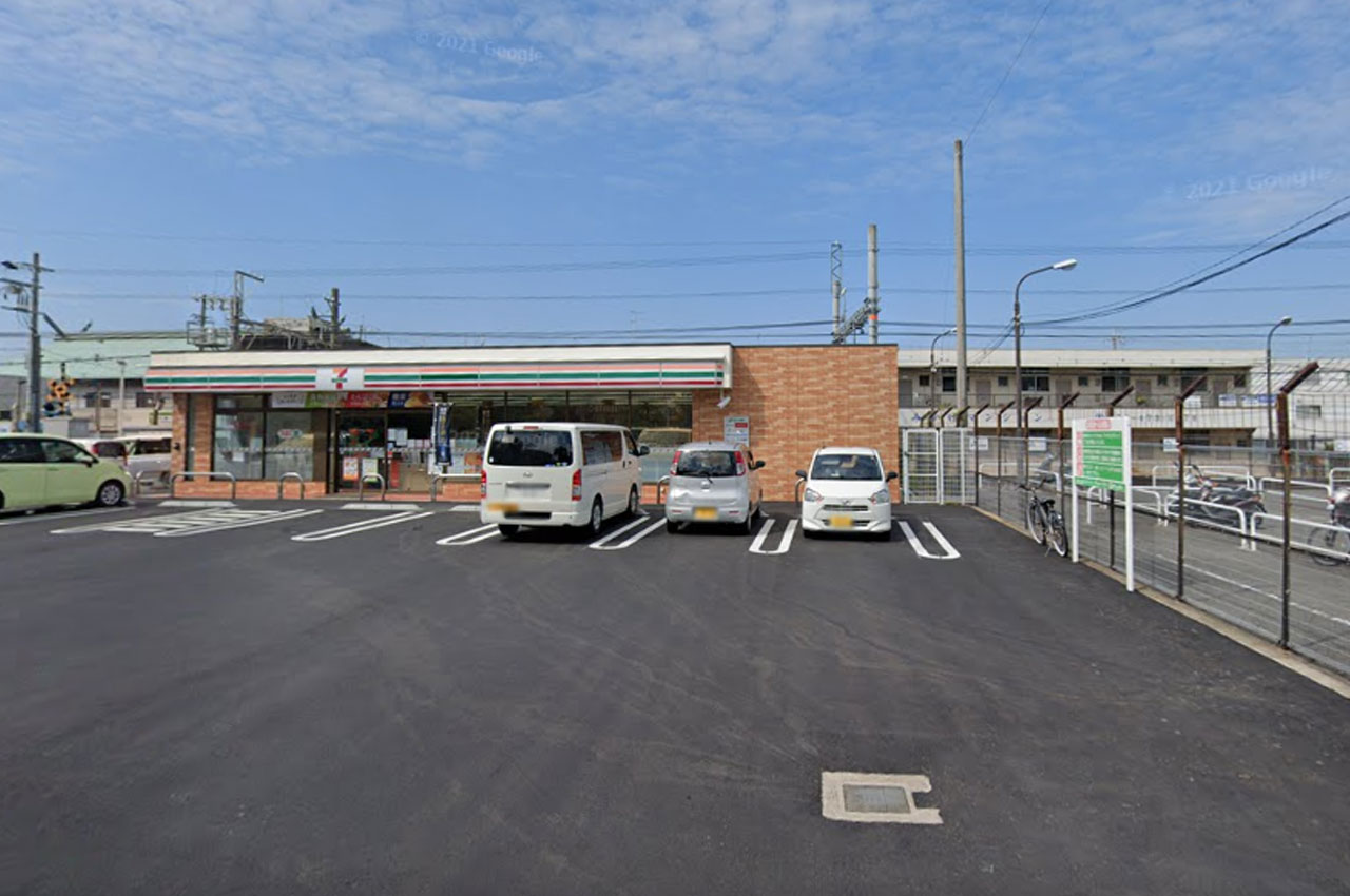 セブンイレブン阪南市役所前店