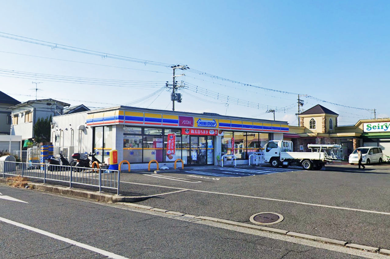 ミニストップ岸和田星和台店
