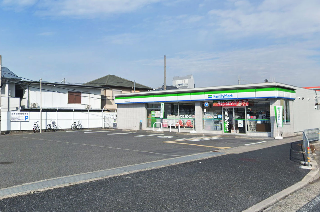 ファミリーマート泉佐野高松東店