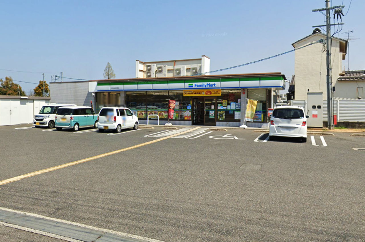 ファミリーマート泉南信達牧野店