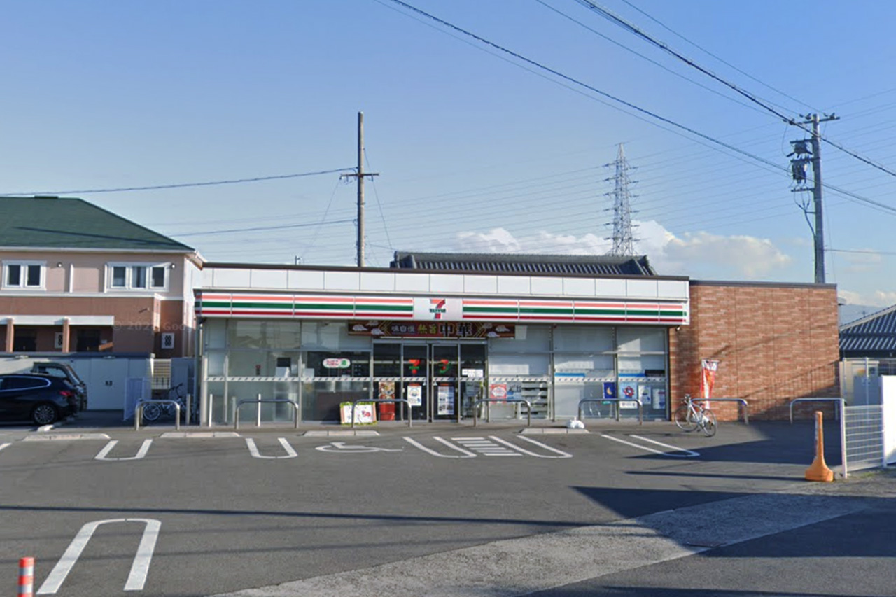 セブンイレブン岸和田額原町店