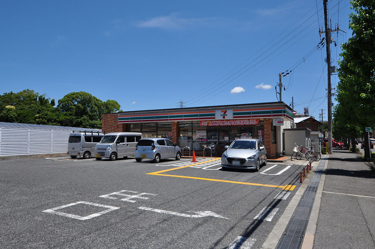 セブンイレブン泉佐野中庄店