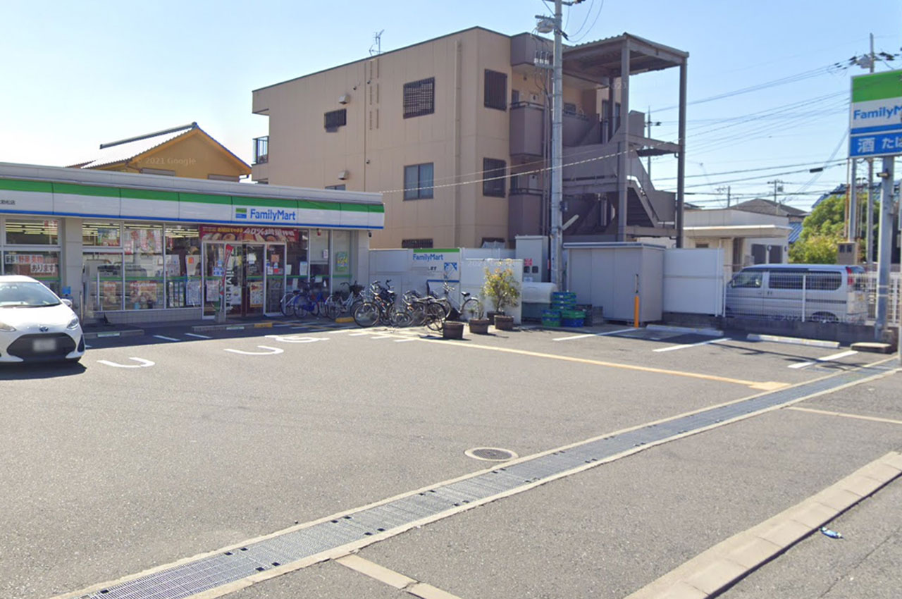 ファミリーマート泉大津北助松店