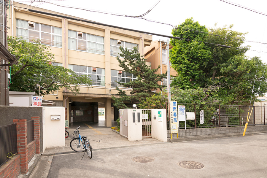 市立大芝小学校　徒歩10分