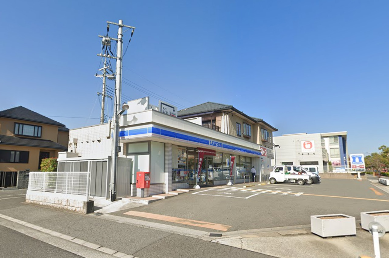 ローソン和泉はつが野2丁目店