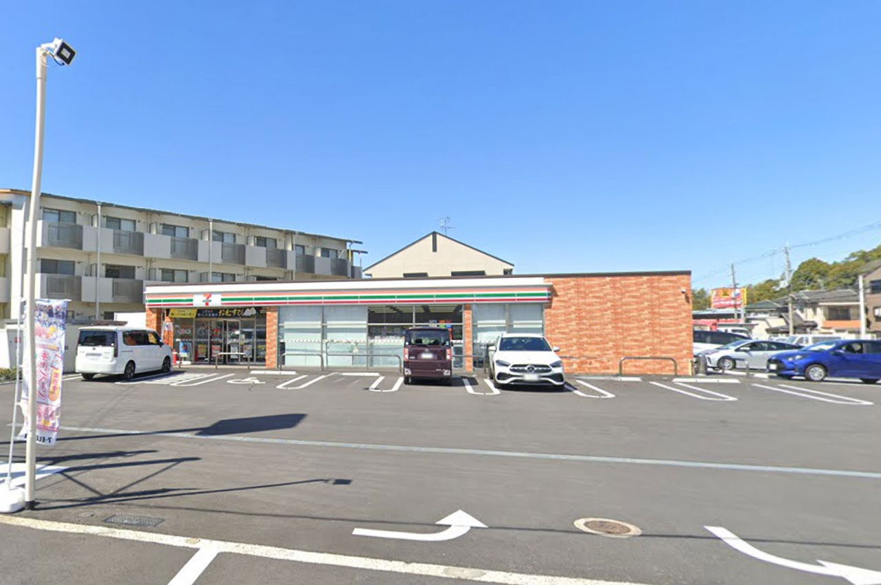 セブンイレブン大阪狭山半田5丁目店
