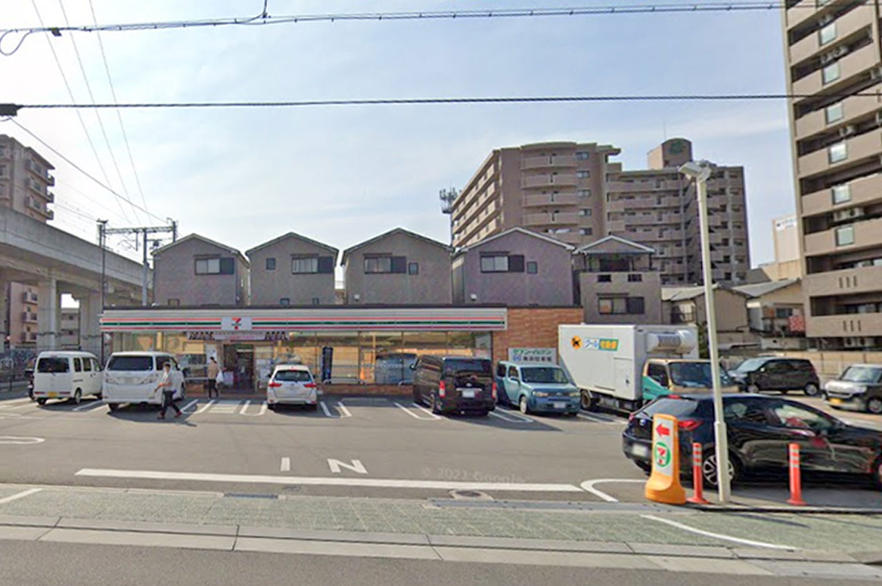 セブンイレブン泉大津駅南店