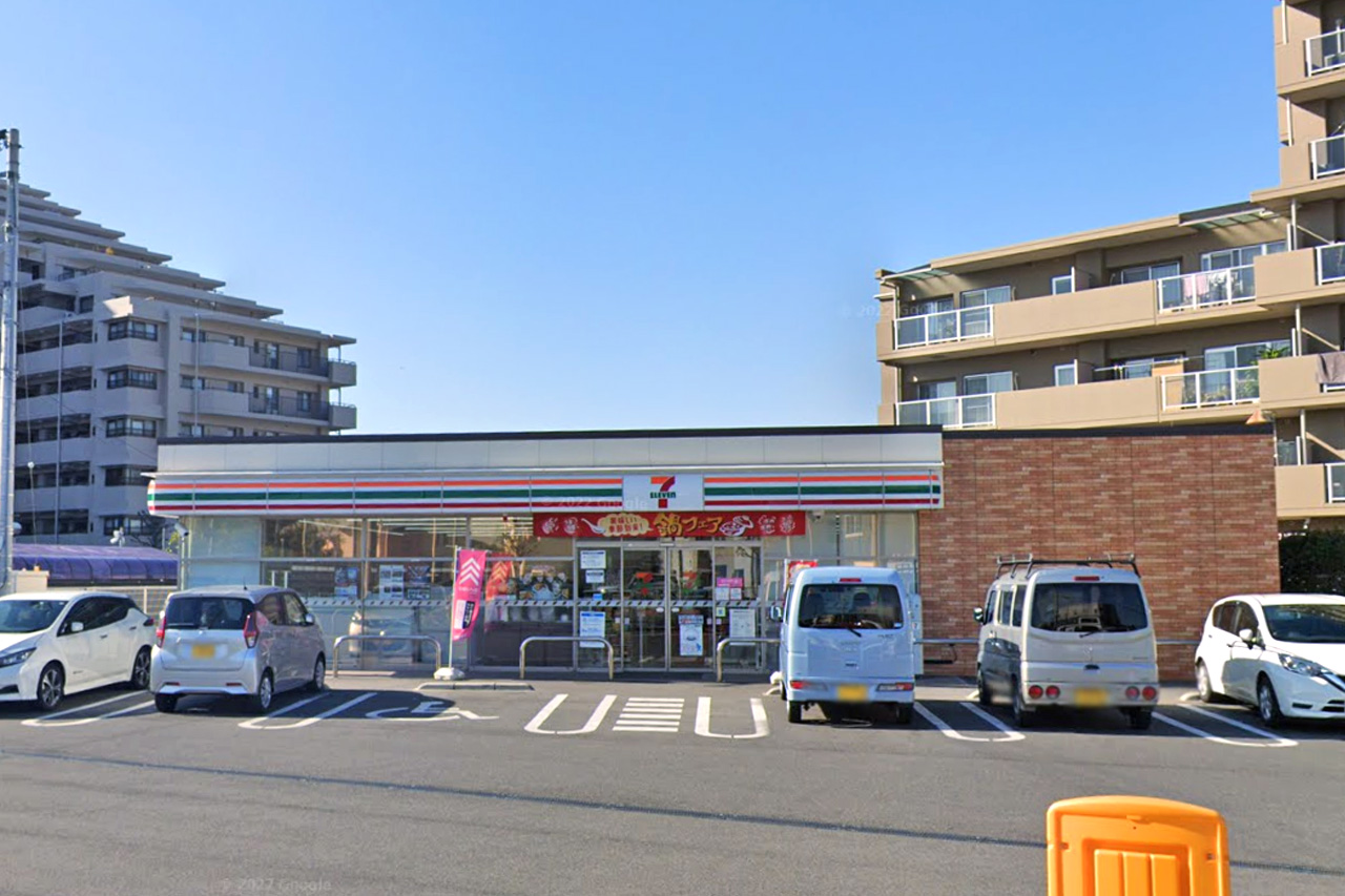 セブンイレブン 堺登美丘東店