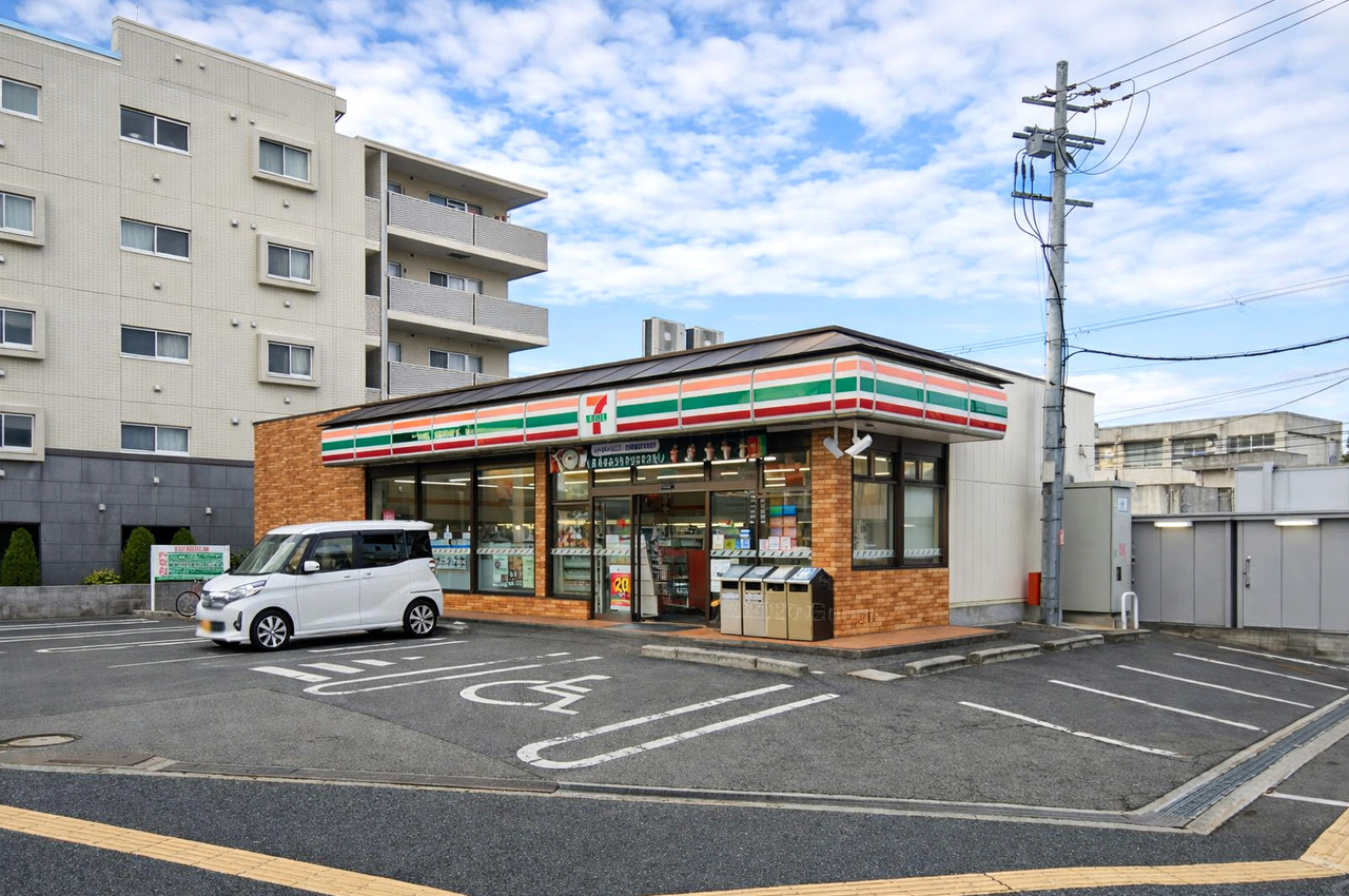 セブンイレブン堺深井沢町店