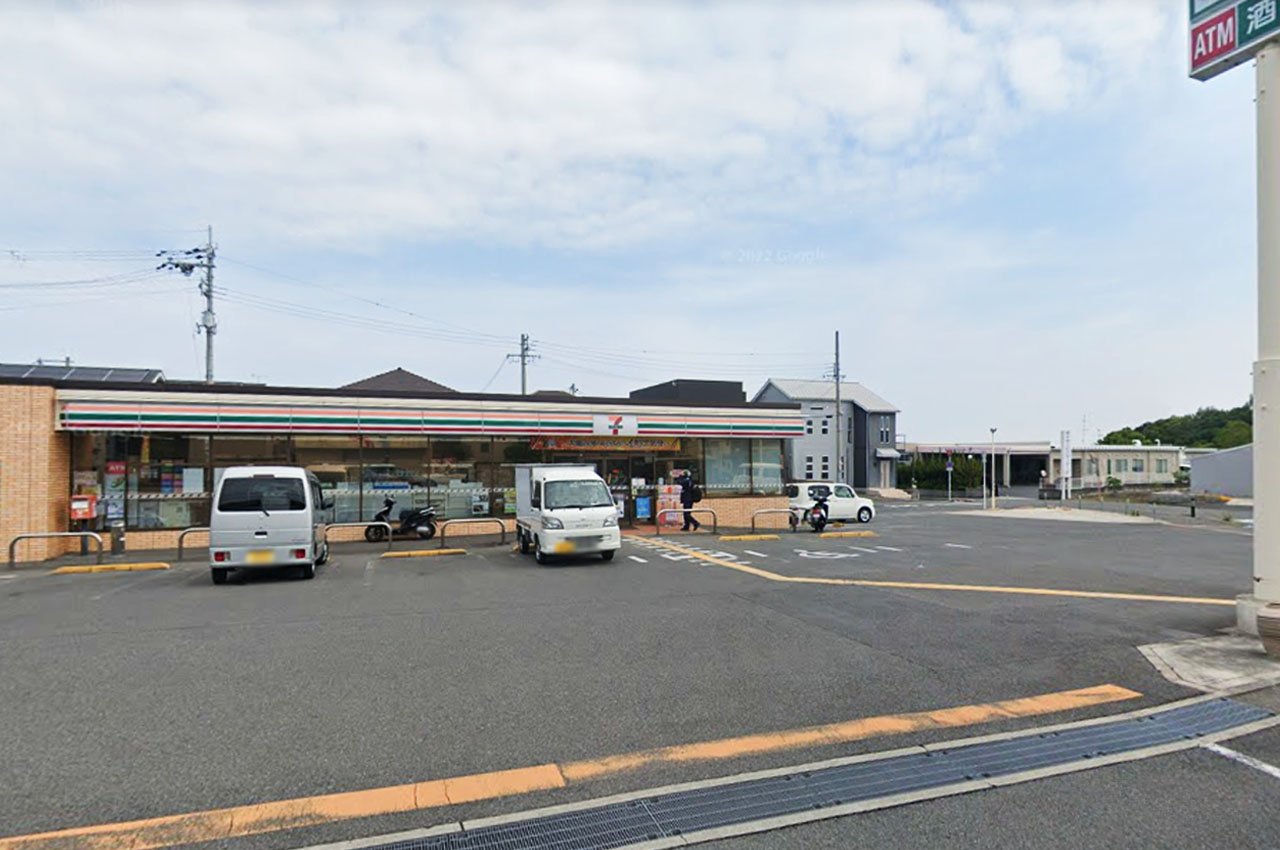 セブンイレブン泉南新家東店