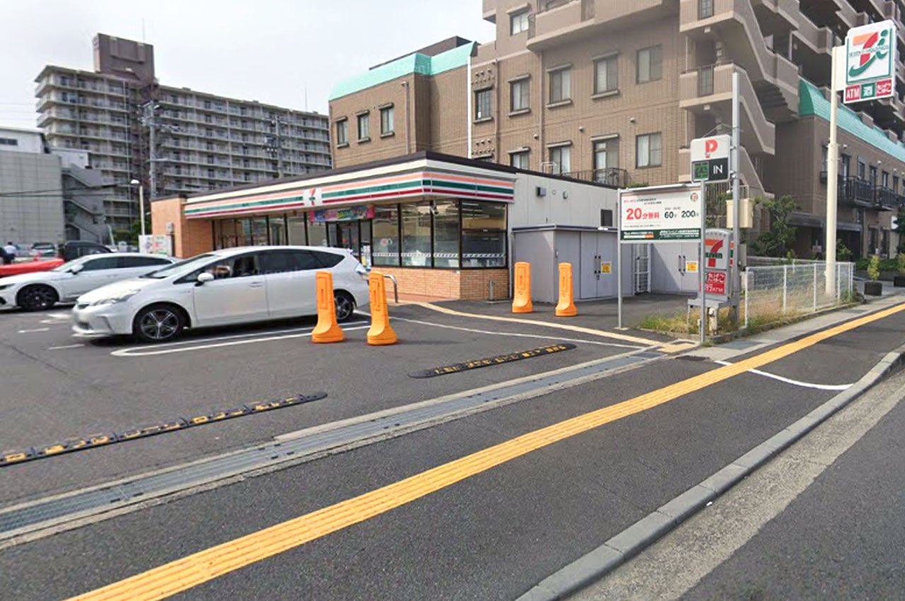 セブンイレブン泉佐野羽倉崎駅前店