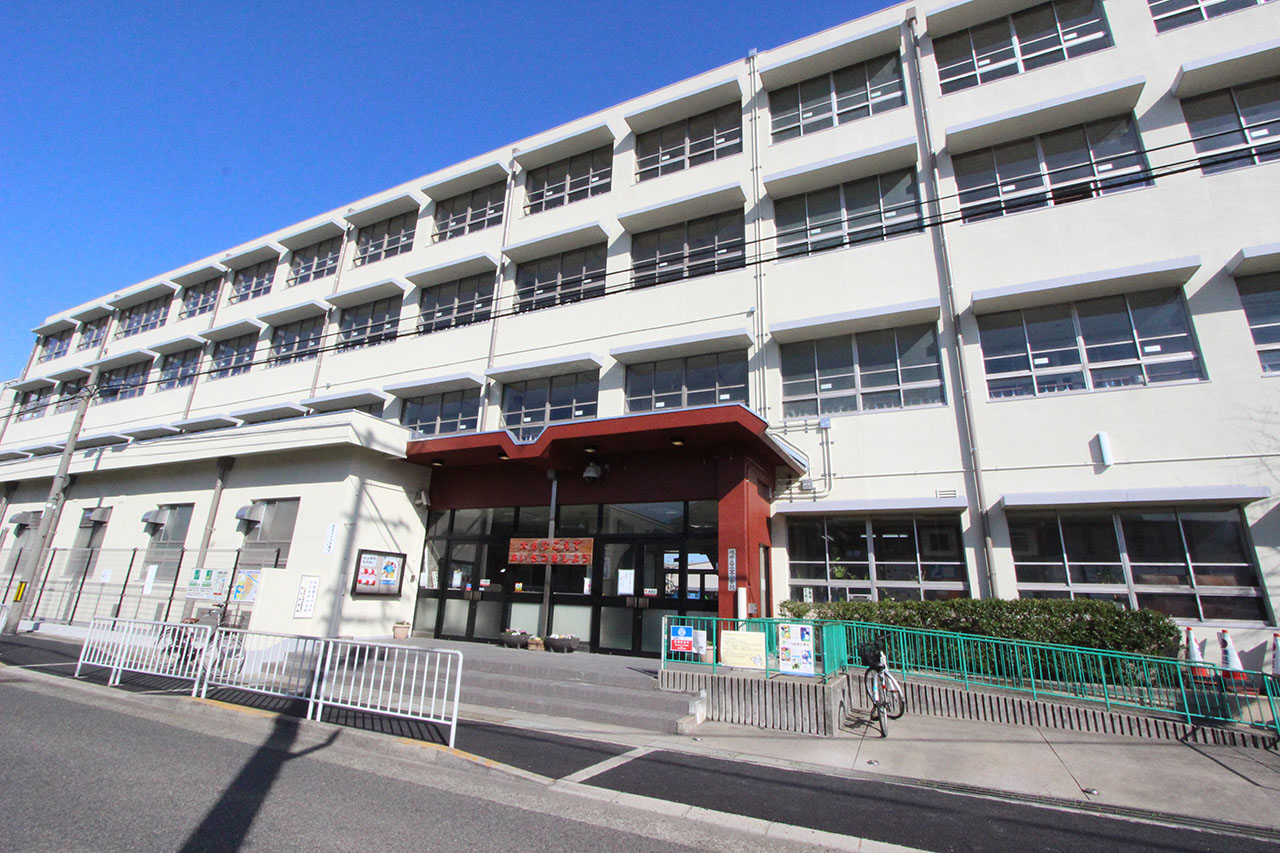 apartment 三宝町２丁