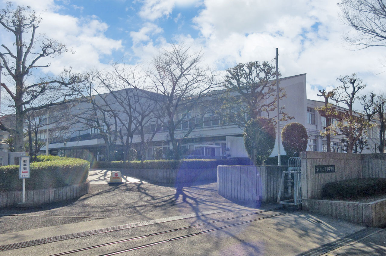 藤陽中学校