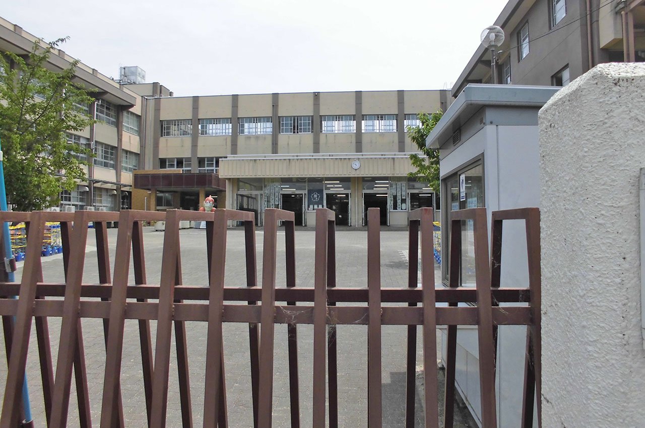 北小学校