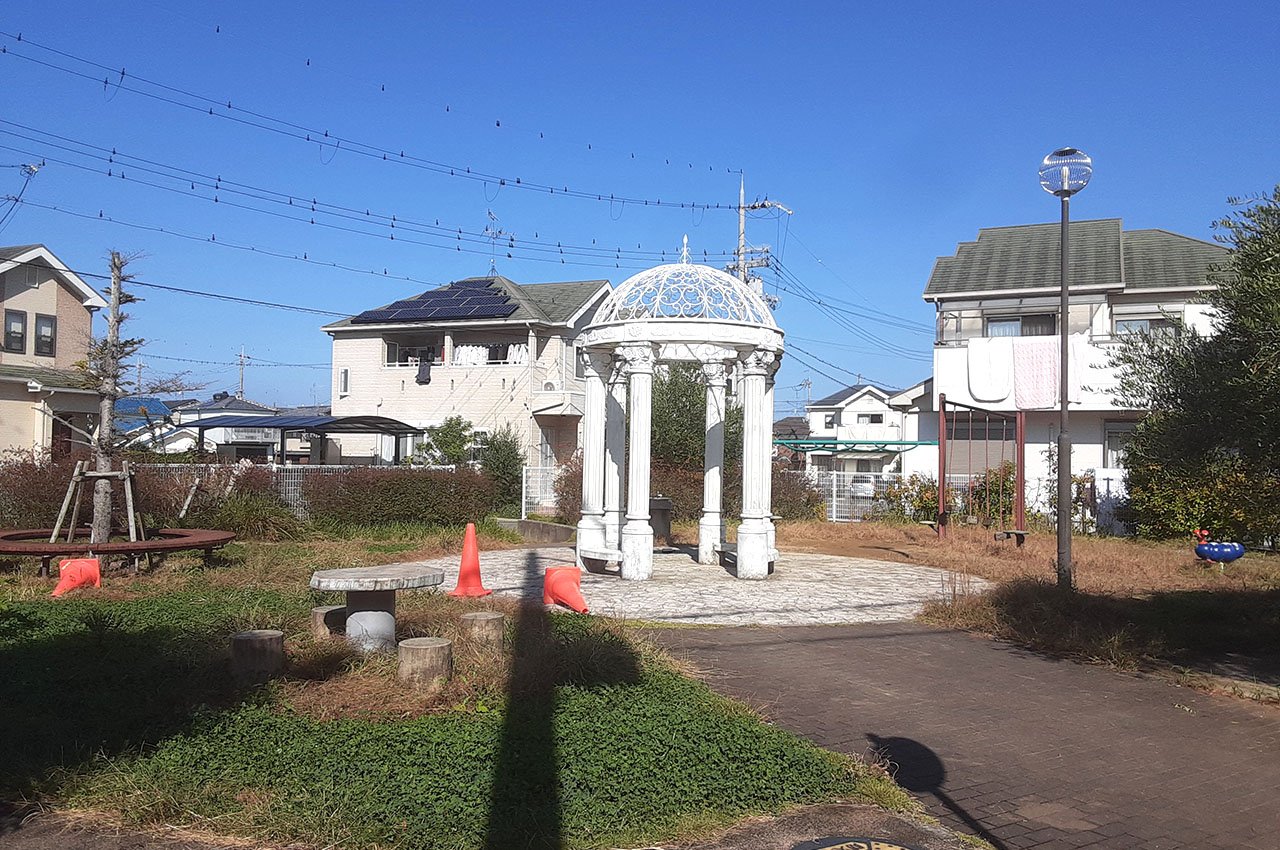 フローラ・フローラ和泉砂川公園