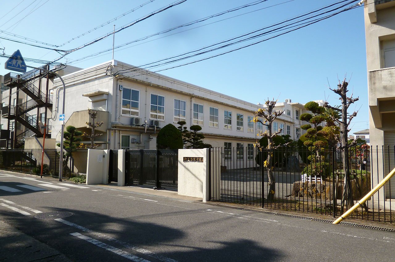 忠岡中学校
