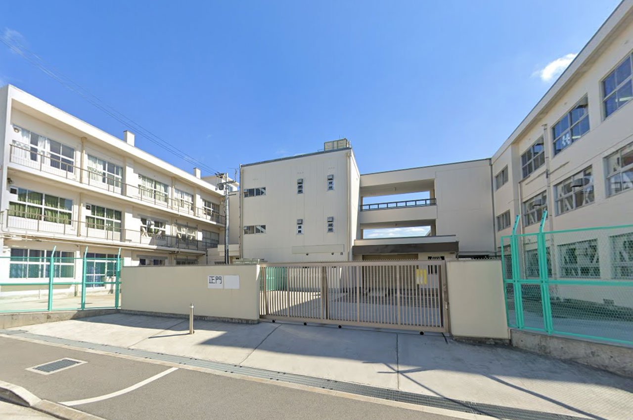 松原第二中学校
