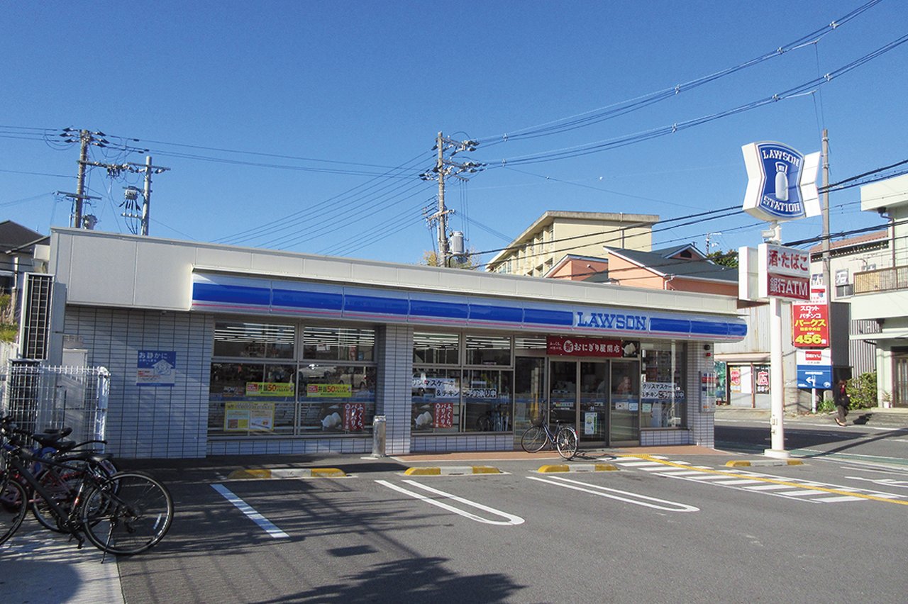 ローソン和泉万町店