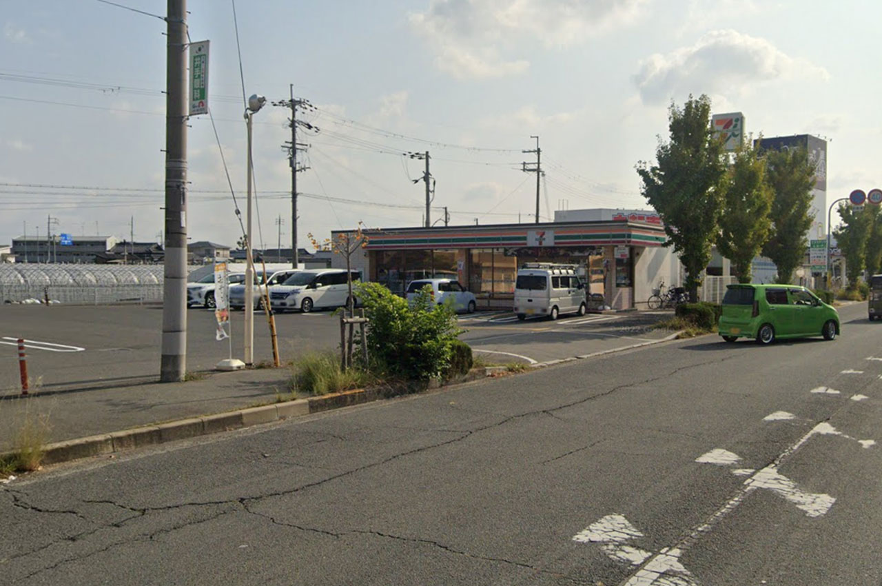 セブンイレブン和泉桑原町店