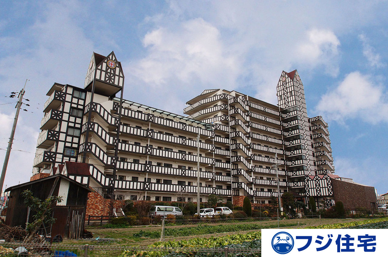 ブリティッシュ・ティンバー泉佐野　外観