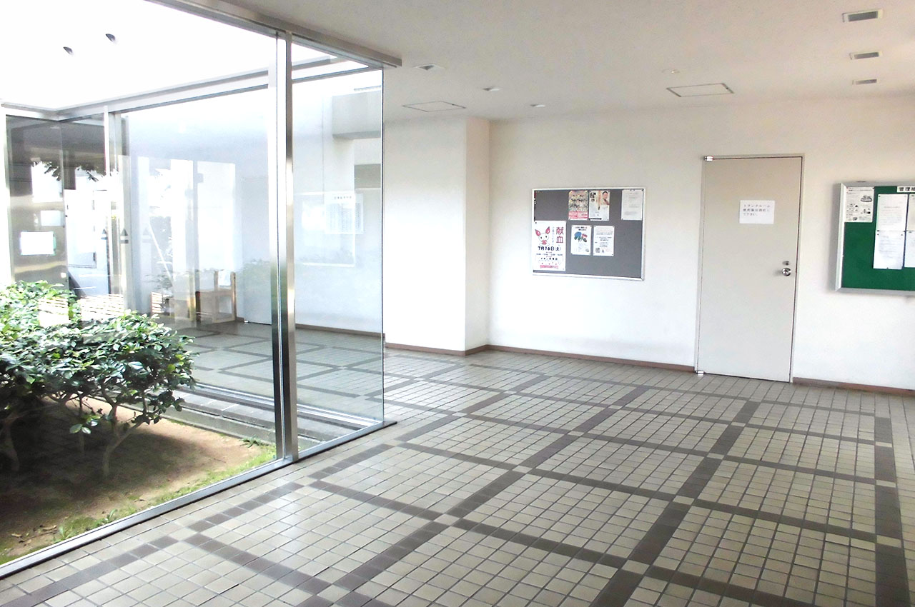 エントランスホール