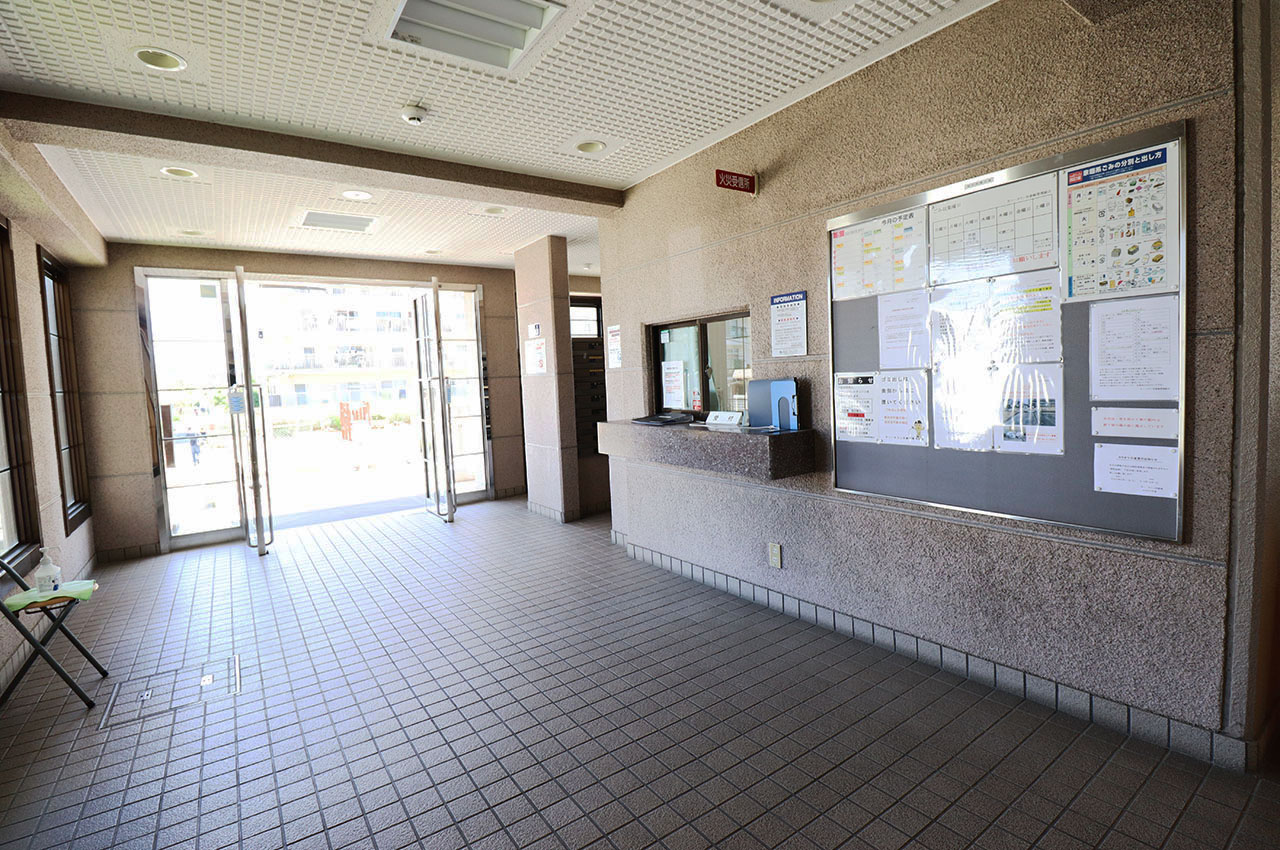 エントランスホール