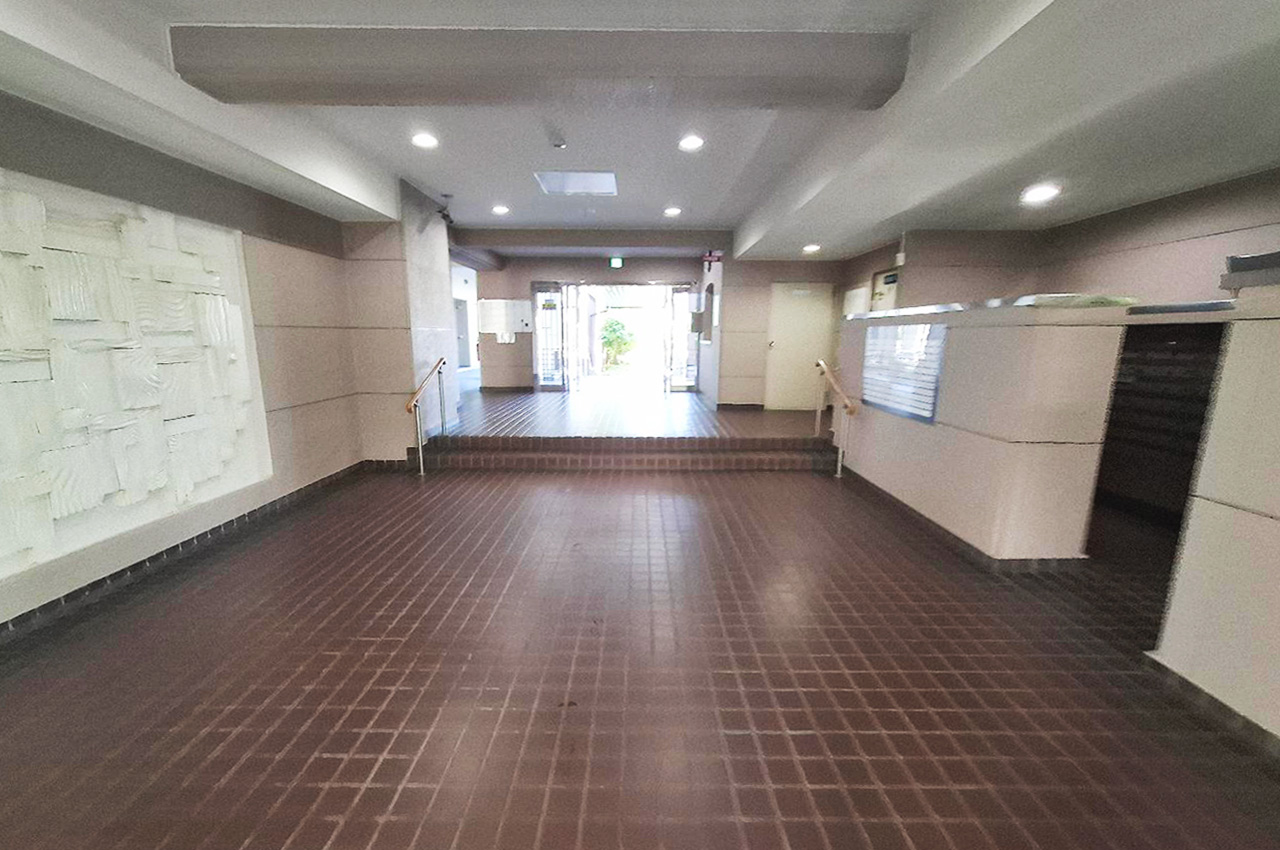 エントランスホール