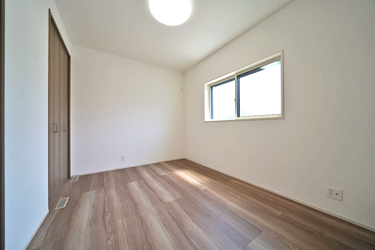 リビングと続間になった洋室6帖