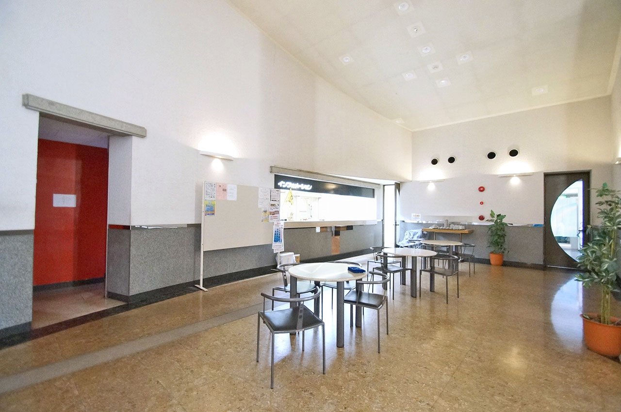 インフォメーション