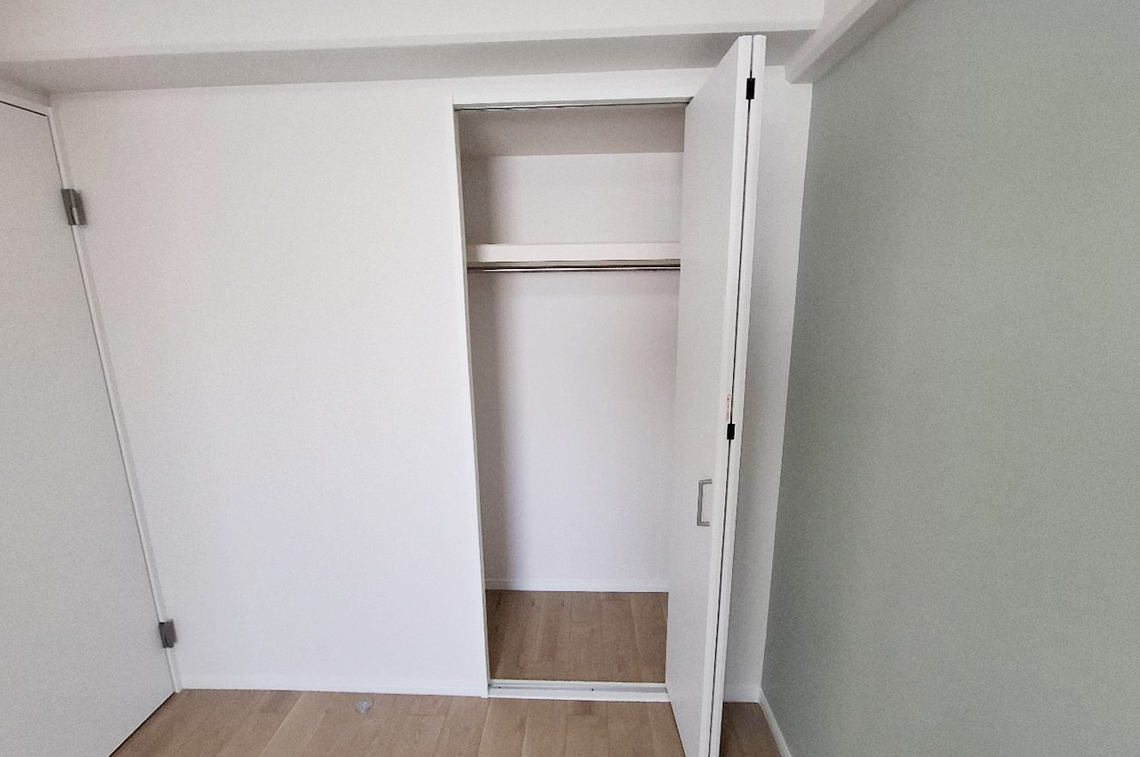 洋室②クローゼット