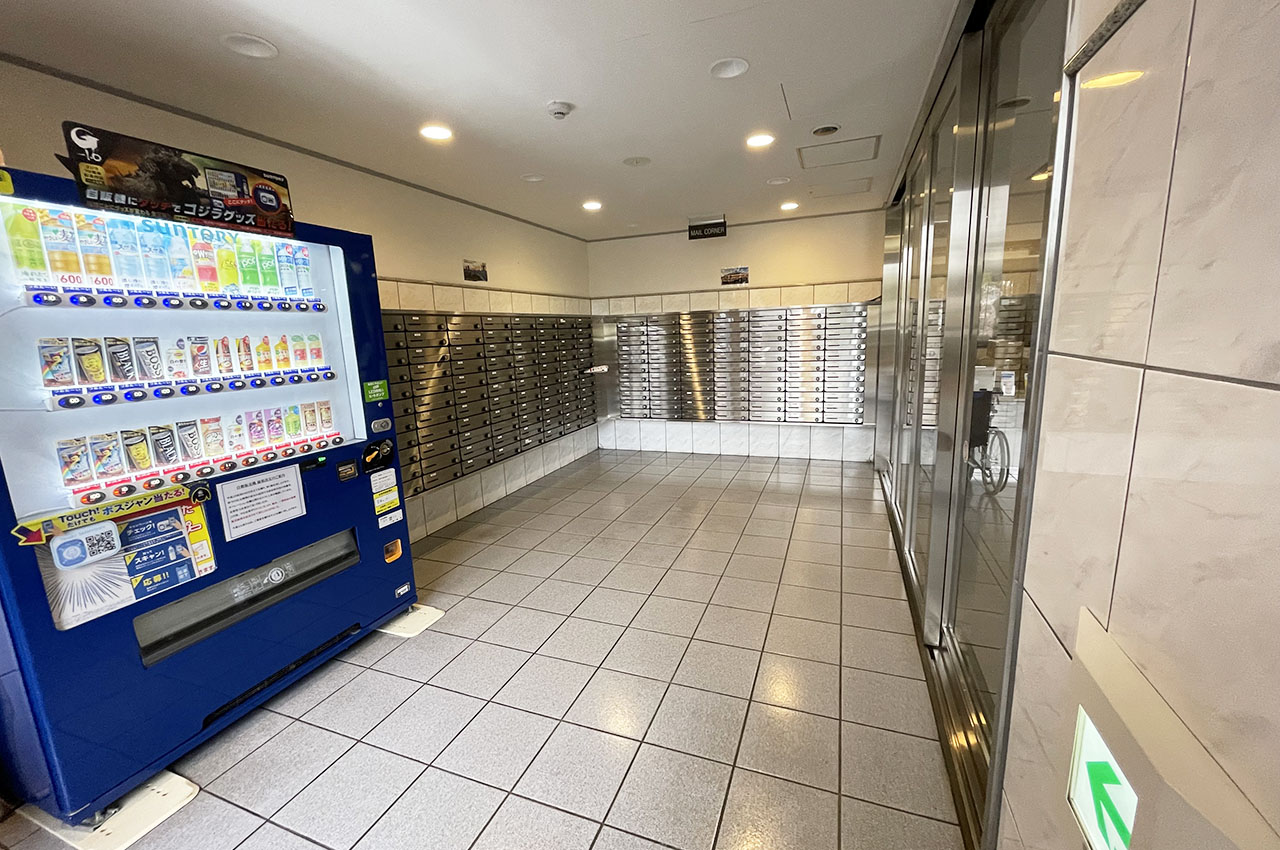 集合ポスト＆自販機