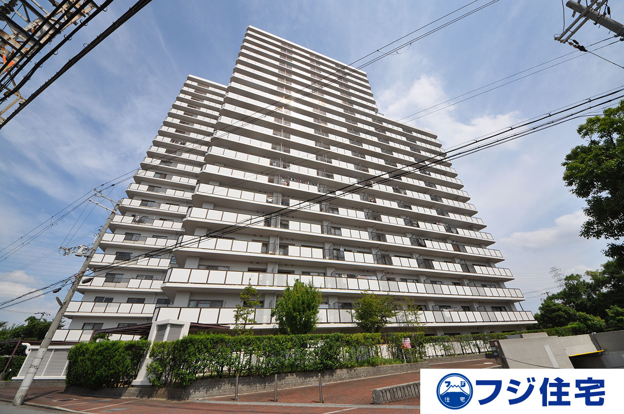 ファミールハイツなかもず 外観