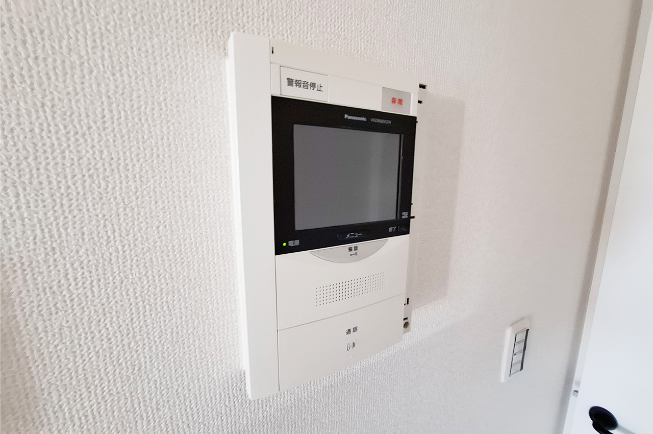 LDK:モニター付きインターホン