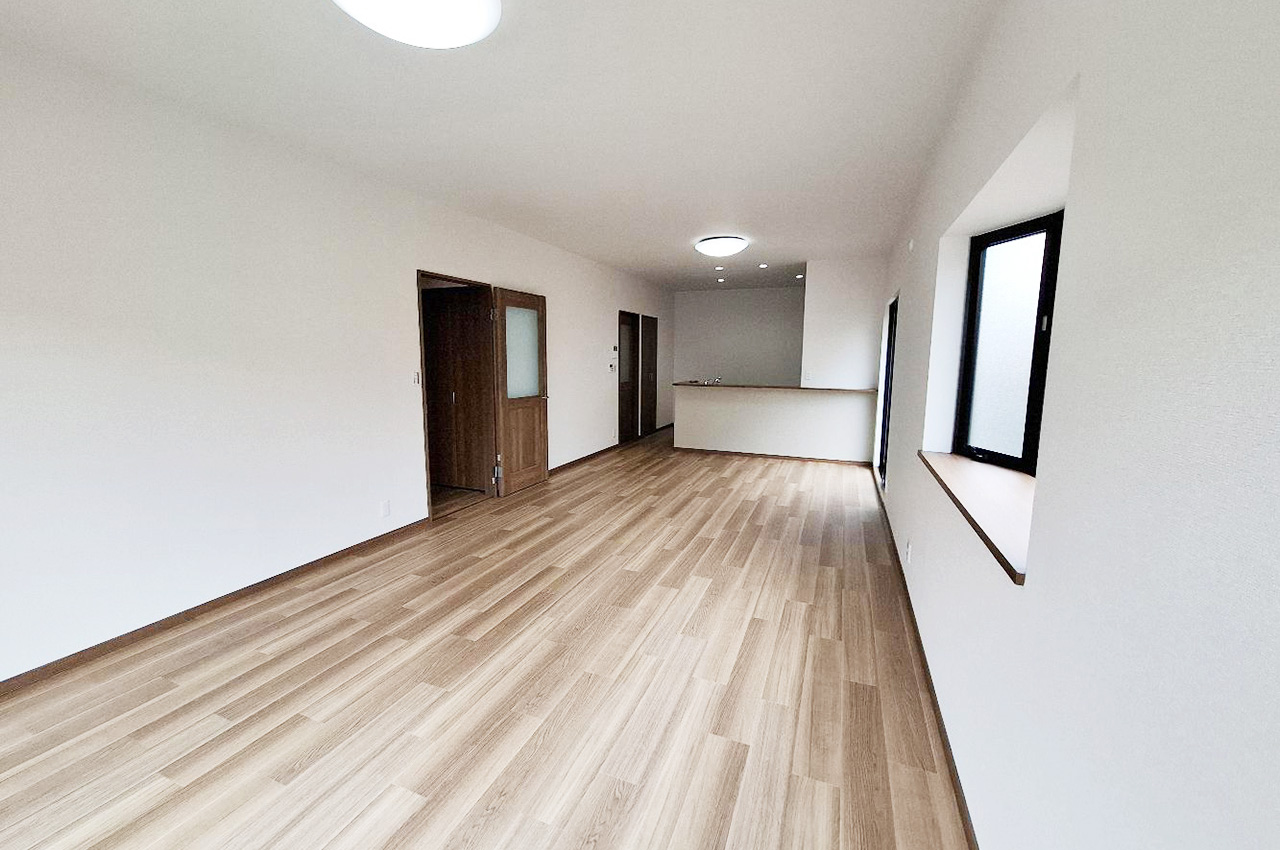 南向きで明るくゆったりとしたLDKは、家族が自然と集まる快適空間です。