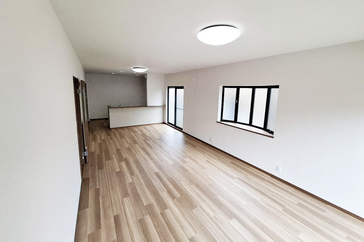 LDK（実際の室内写真）