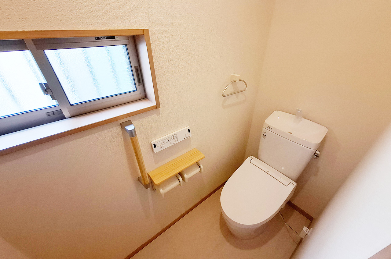 1階トイレ