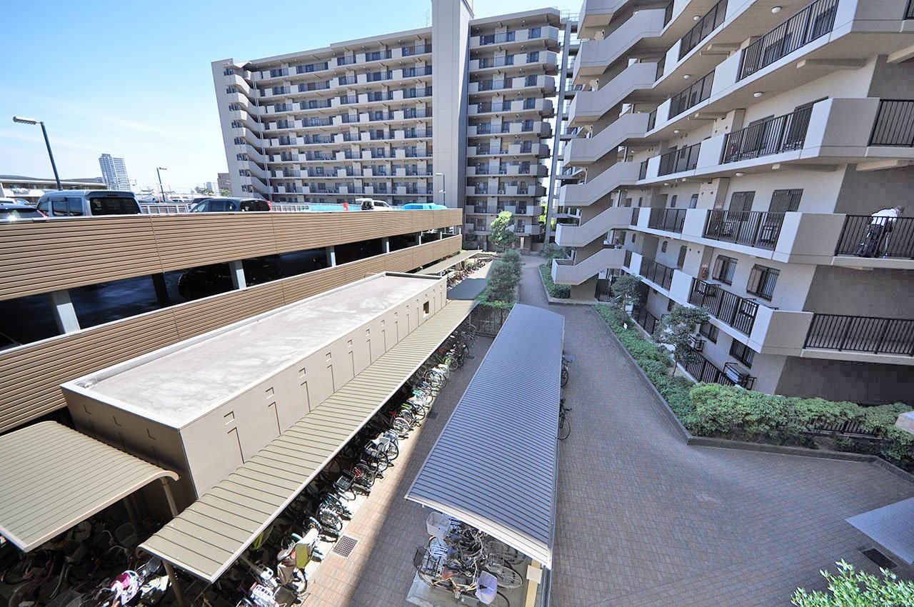 駐車場・駐輪場