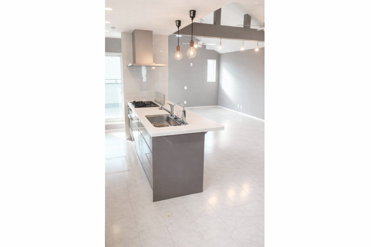 ペニンシュラキッチン