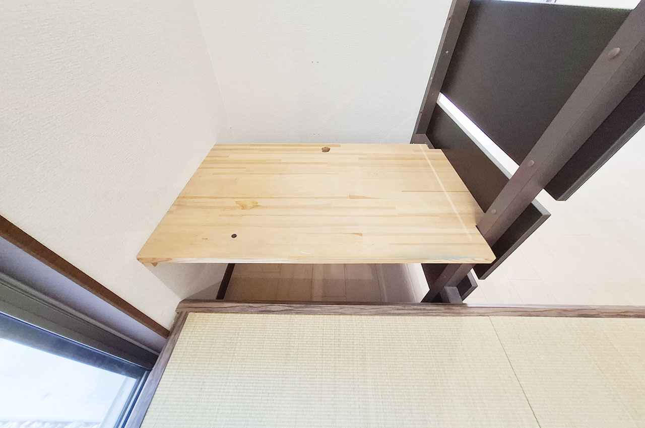 和室:カウンター玄関