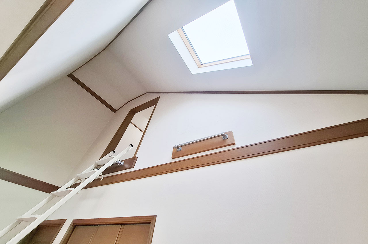 洋室①：ロフト